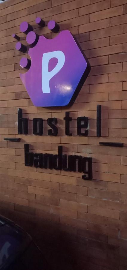 P-호스텔 반둥 외부 사진